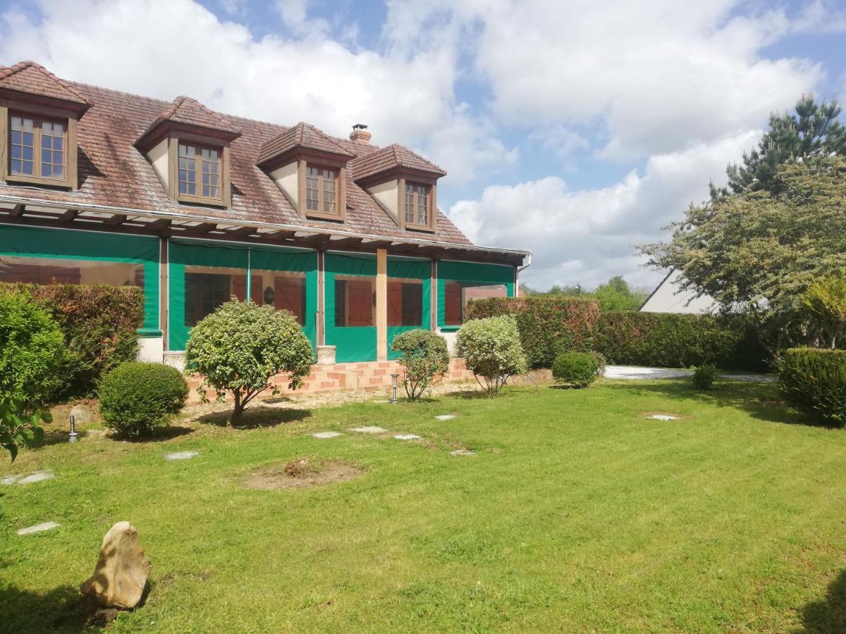 Au Soleil de Picardie Presles-et-Boves Exterior foto